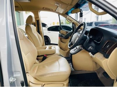 2018 Hyundai H-1 2.5 ELite แต่ง VIP เครดิตดีฟรีดาวน์ รูปที่ 6